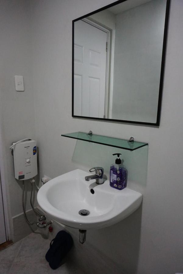 Cozy Condo Unit 5Mins From Mactan Cebu Int'L Airport With Netflix 막탄 외부 사진